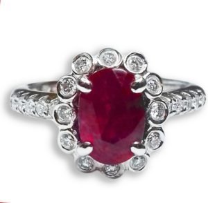 an image of 18ct white Gold Ruby & Diamond Cluster