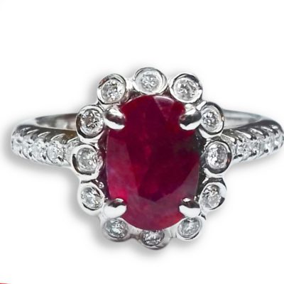 18ct White Gold Ruby & Diamond Cluster