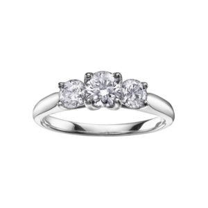 18Ct White Gold Diamond Ring - Maple Leaf Diamonds