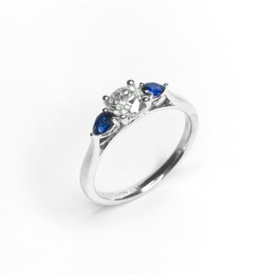 Platinium Diamond & Sapphire Ring