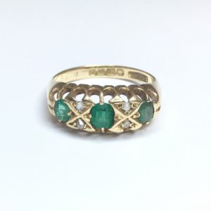 Image of second hand emerald & diamond '1905' ring in 18ct yellow gold