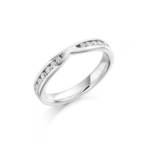 Image of cut out half eternity ring, 0.37ct