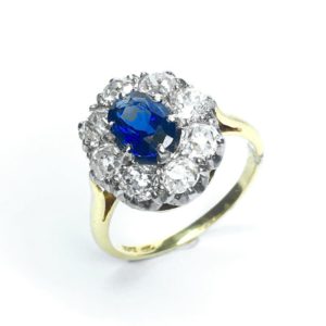 Image of second hand burmese sapphire & diamond ring in 18ct yellow gold