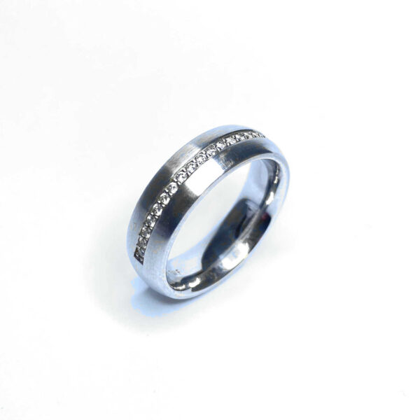 Second Hand 18ct White Gold Diamond Ring