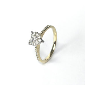 9ct Yellow Gold Diamond Heart Shaped Cluster Ring