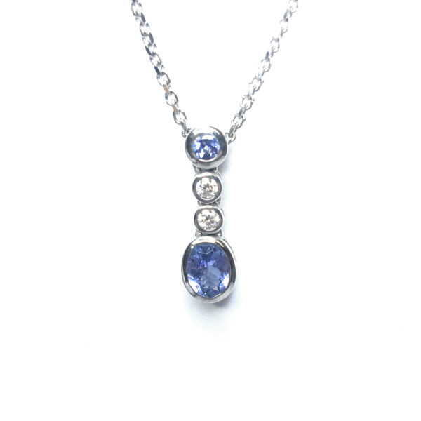 18ct White Gold Tanzanite & Diamond Pendant