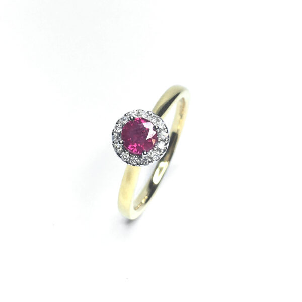 18ct Yellow Gold Ruby & Diamond Ring
