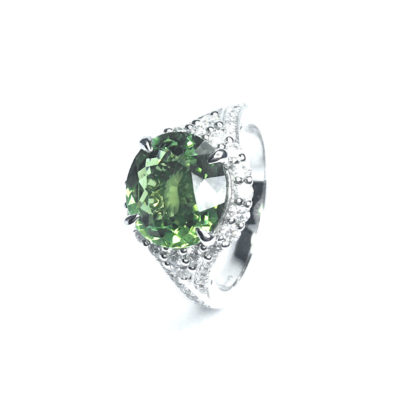 18ct White Gold Green Tourmaline & Diamond Ring