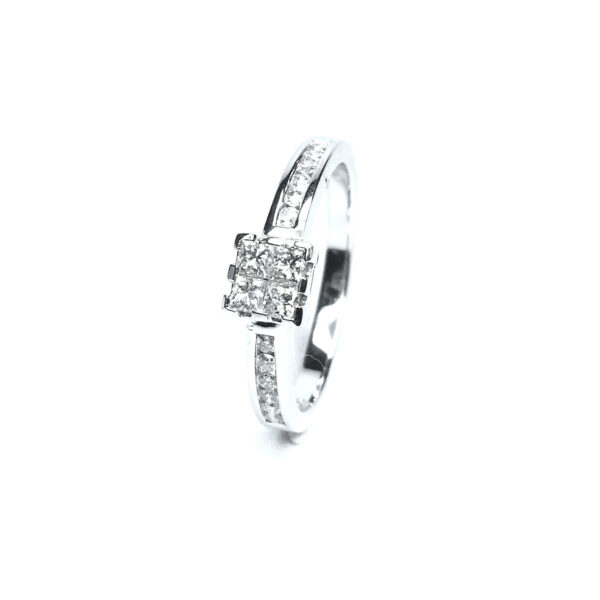 9ct White Gold Diamond Ring