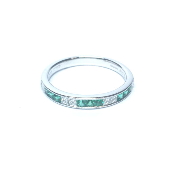 18ct White Gold Emerald & Diamond Half Eternity Ring