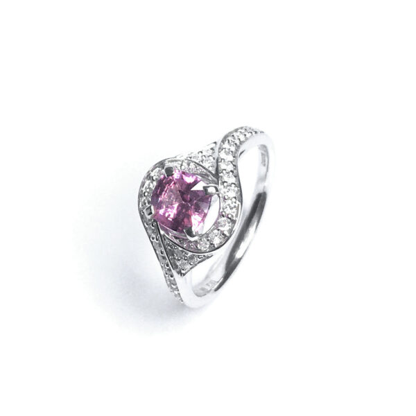 18ct White Gold Pink Sapphire & Diamond Ring