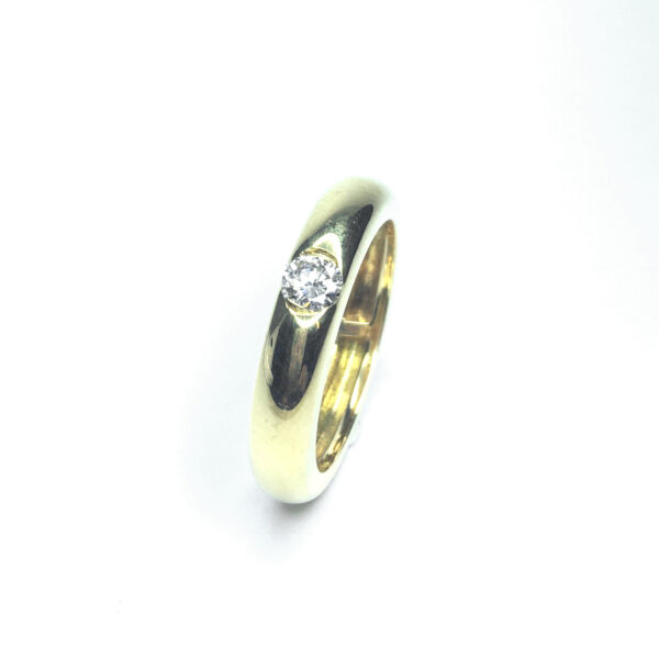Second Hand 18ct Yellow Gold Diamond Set Ring
