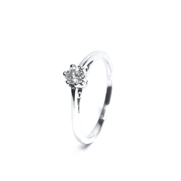 Second Hand 9ct White Gold Diamond Ring