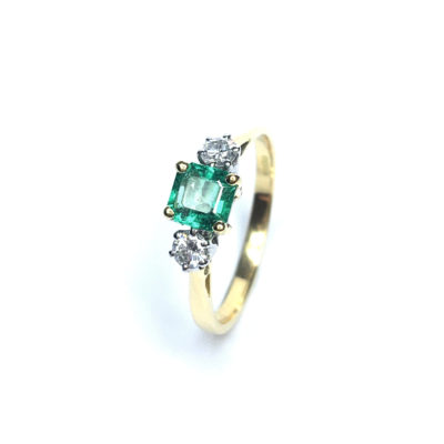 18ct Yellow Gold Emerald & Diamond 3 Stone Ring