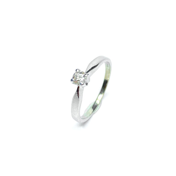 Second Hand 9ct White Gold Diamond Ring