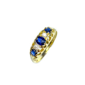 Second Hand 18ct Yellow Gold Sapphire & Victoria Cut Diamond Ring