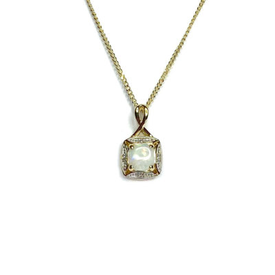 9ct Yellow Gold Opal & Diamond Pendant