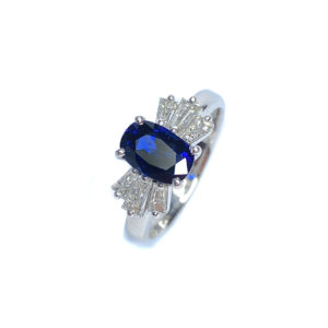 Second Hand Platinum Sapphire & Diamond Ring