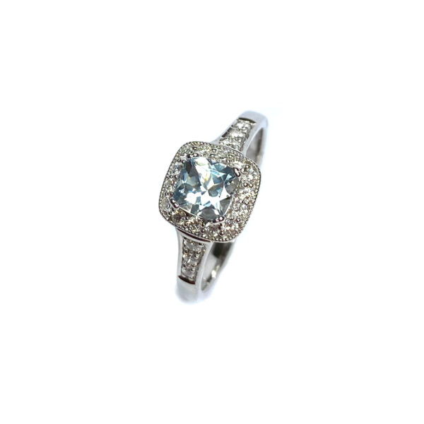 9ct White Gold Aquamarine & Diamond Ring
