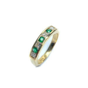 Second Hand 18ct Yellow Gold Emerald & Diamond Ring
