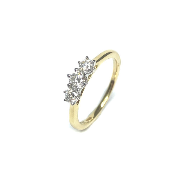 18ct Yellow Gold Diamond 3 Stone Ring