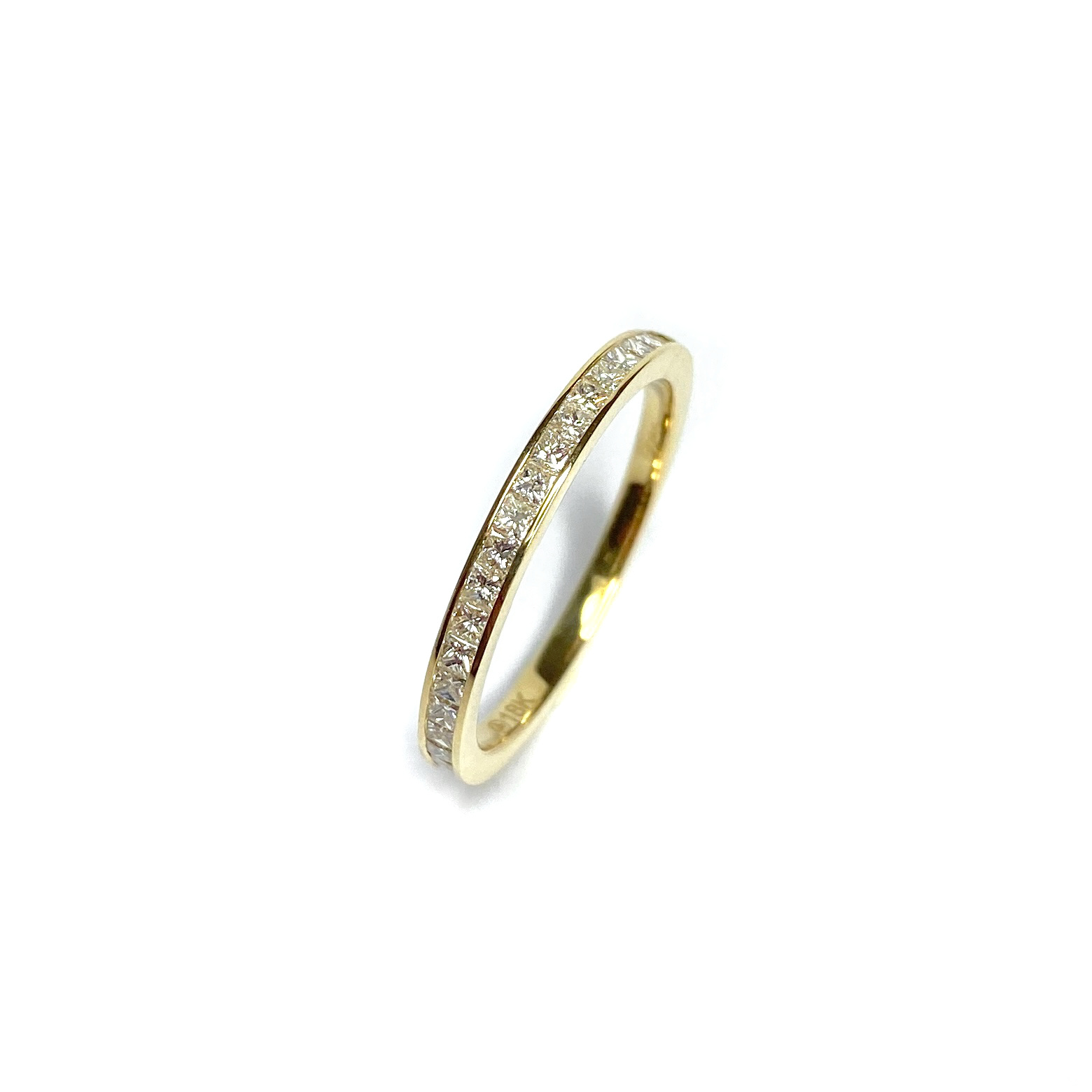 18ct Yellow Gold Diamond Ring