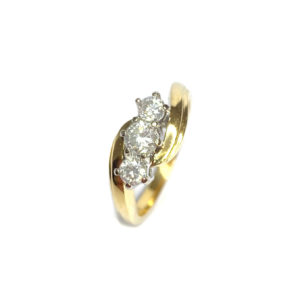 Second Hand 18ct Yellow Gold Diamond 3 Stone Ring