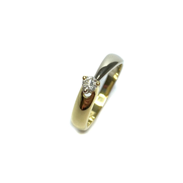 Second Hand 18ct Yellow Gold Diamond Ring