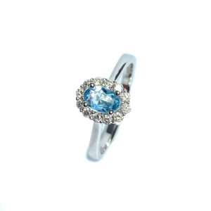 18ct White Gold Aqumarine & Diamond Ring