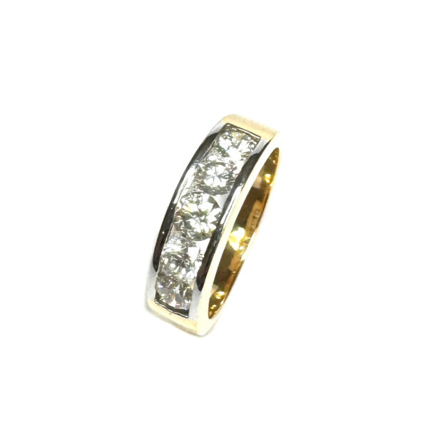 Second Hand 18ct Yellow Gold 5 Stone Diamond Ring