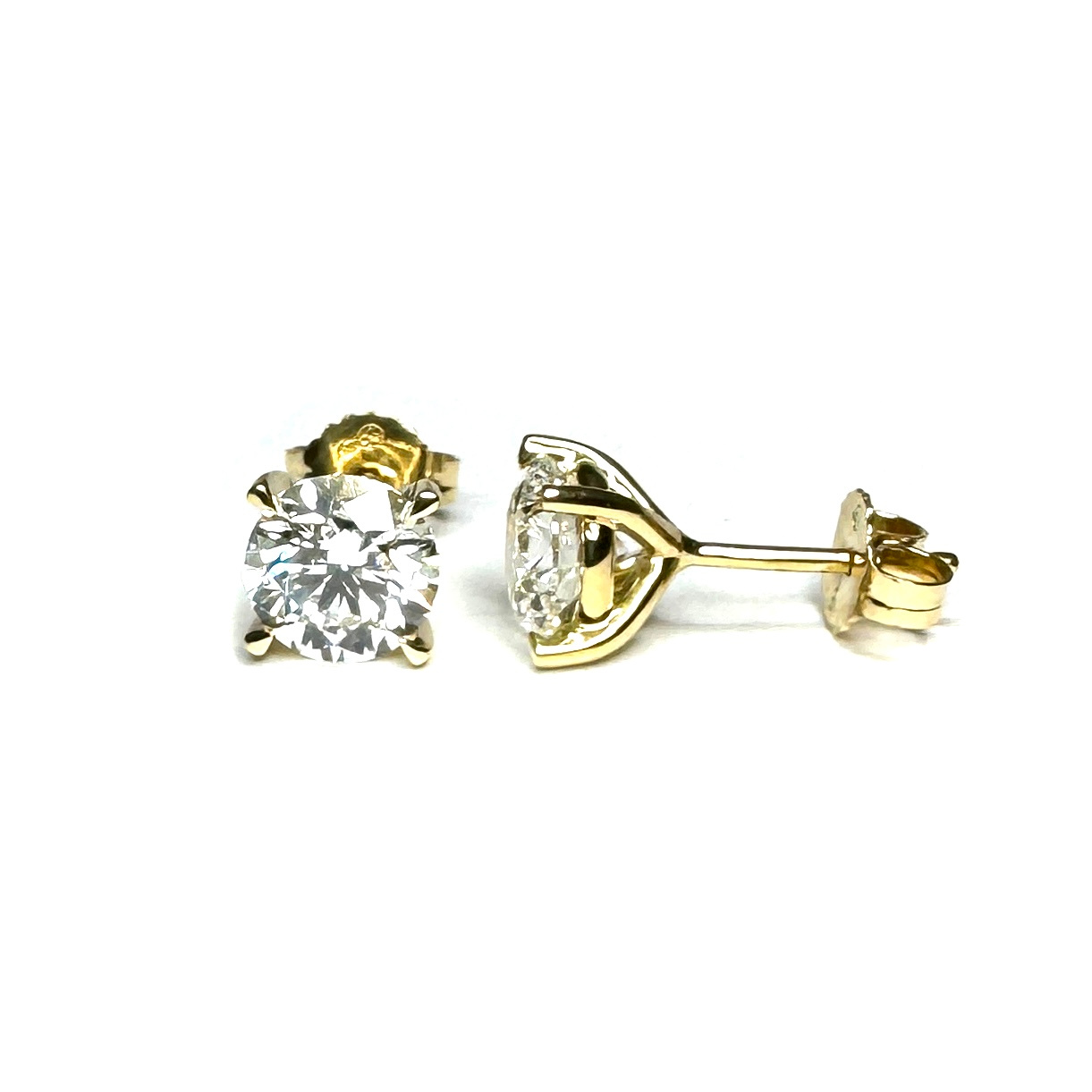 18ct Yellow Gold Lab Grown Diamond Stud Earrings