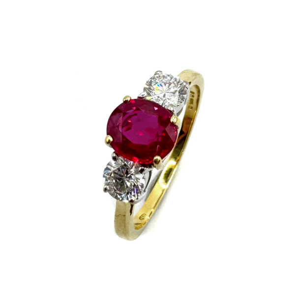 Second Hand 18ct Yellow Gold Ruby & Diamond Ring