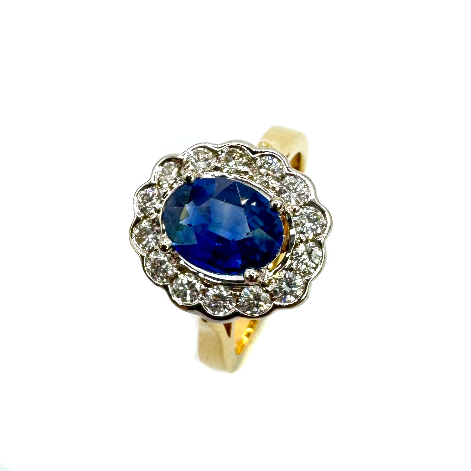 18ct Yellow Gold Sapphire & Diamond Ring
