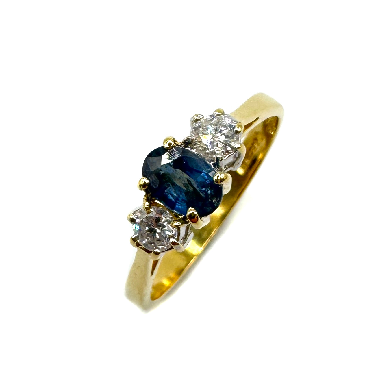 Second Hand 18ct Yellow Gold Ceylon Blue Sapphire & Diamond Ring