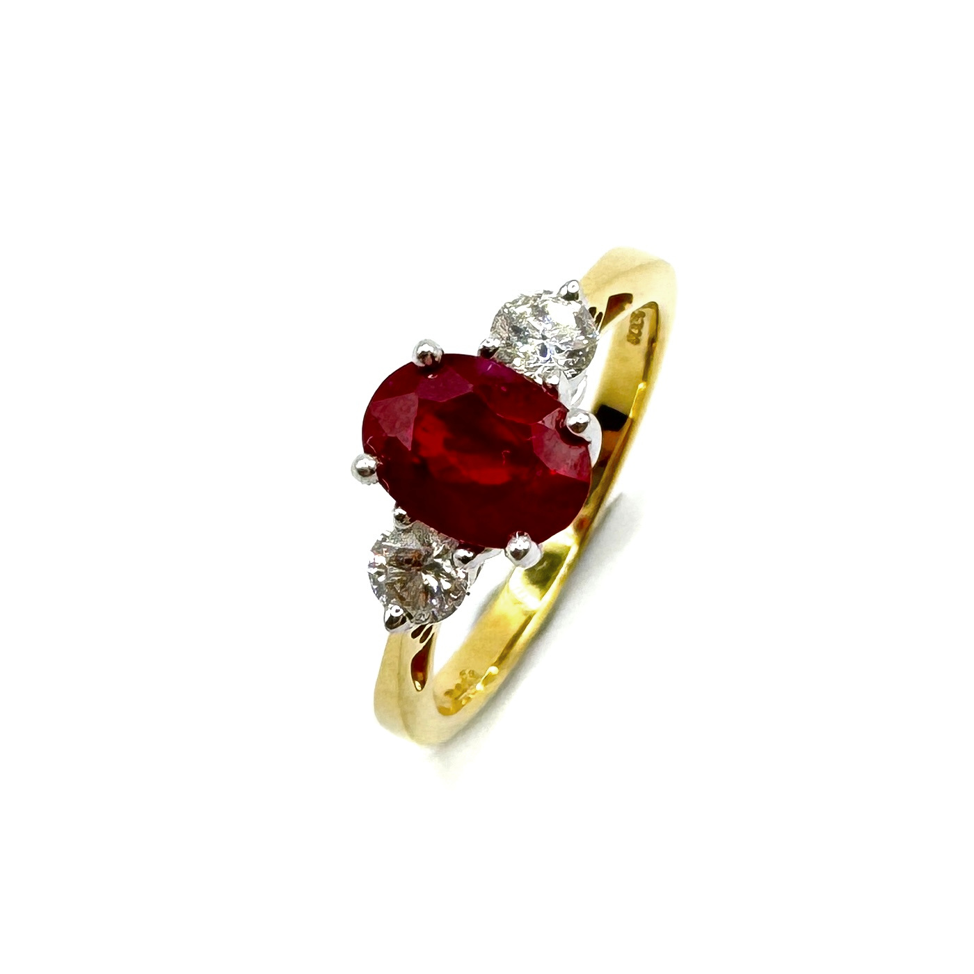 Second Hand 18ct Yellow Gold Ruby & Diamond Ring