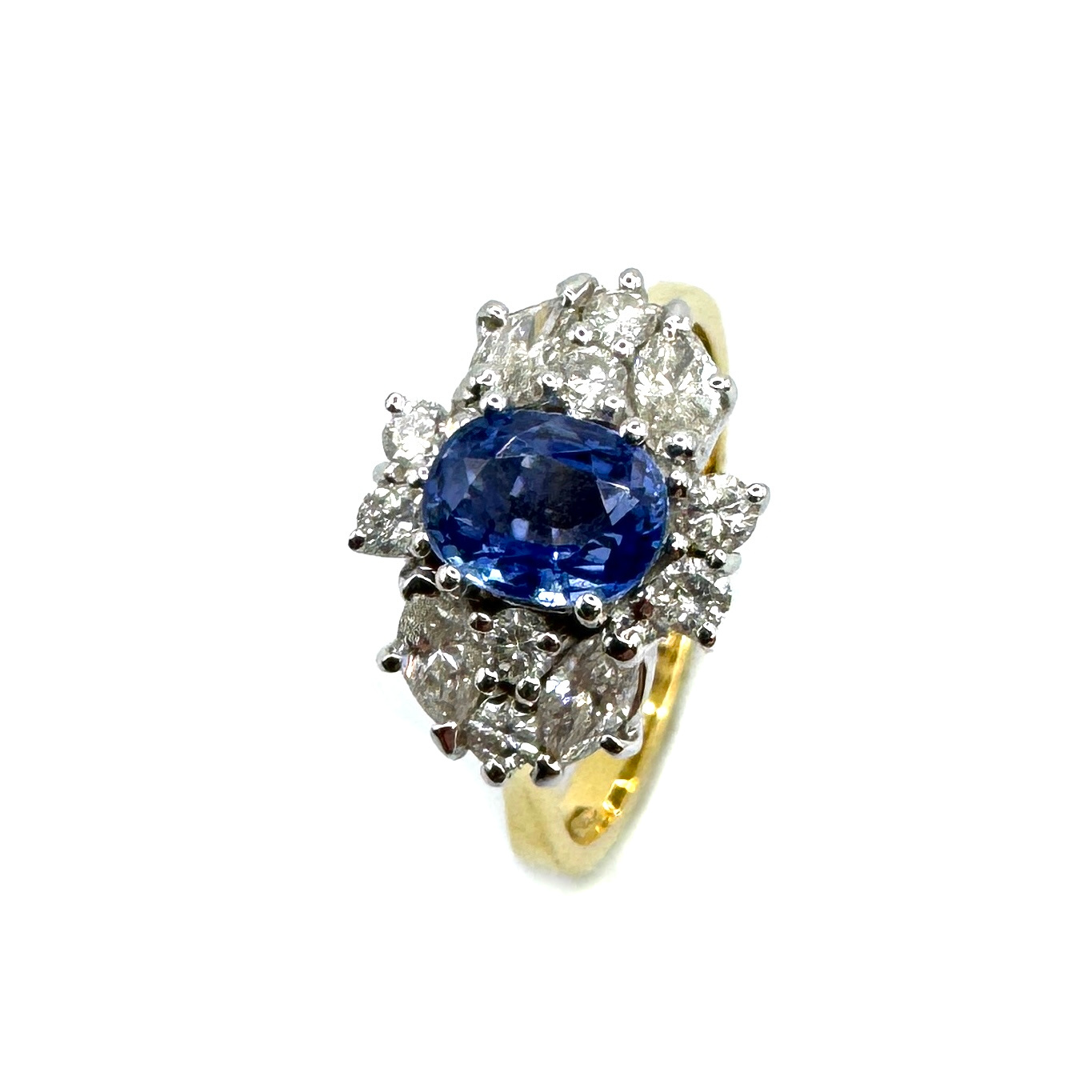 18ct Yellow Gold Sapphire & Diamond Ring